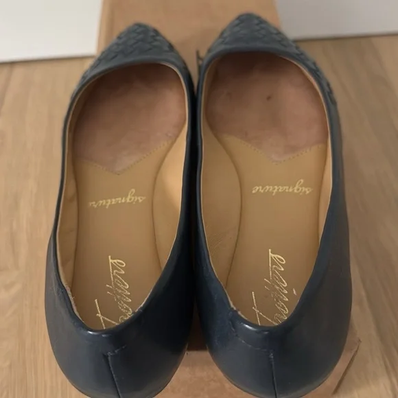 VGUC Trotters Dark Navy Estee Woven 7M - Picture 6 of 13